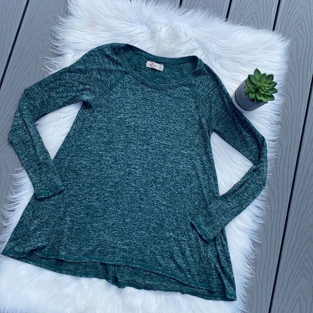 Hollister green marbled long sleeve top
